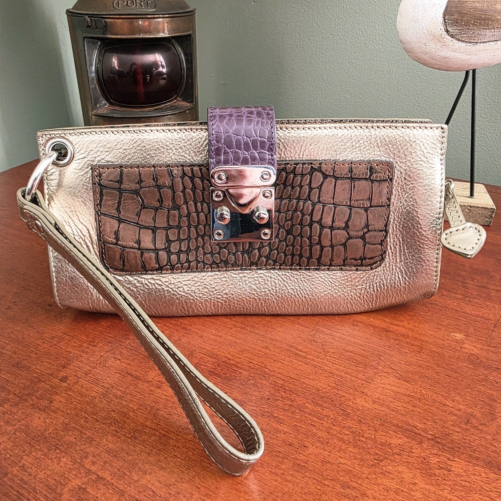 Sharif Vintage Metallic Gold Croc Embossed Leather Wristlet Clutch
